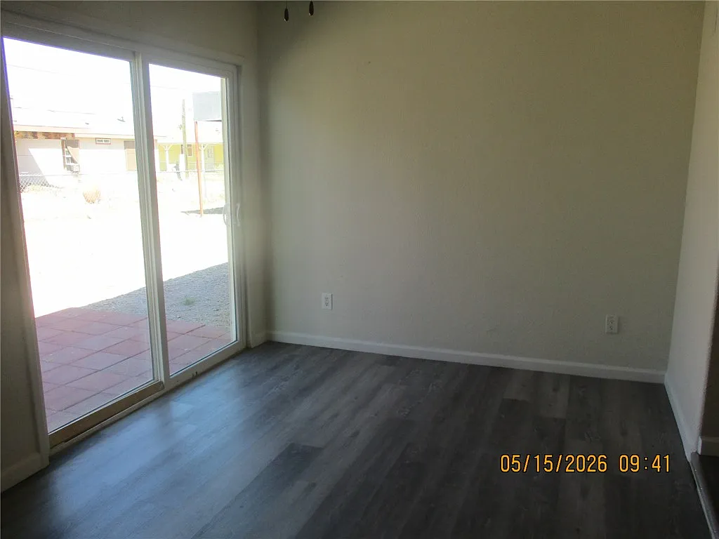 3 bed, 2.0 bath, 1460 sqft, $1,600 — Photo 4