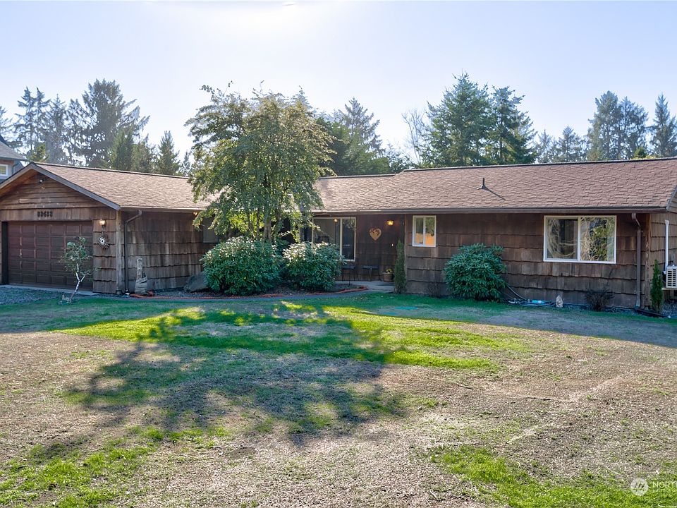 1st image of 33433 Douglas Drive