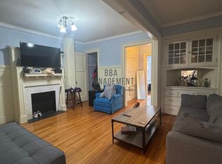 448 Park Dr APT 13, Boston, MA 02215