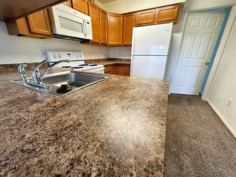 143 W 11th Ave — Photo 15