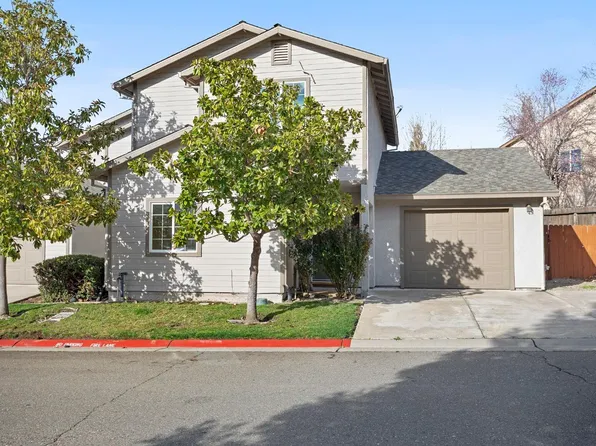 4001 Wimbledon Dr, Diamond Springs, CA 95619