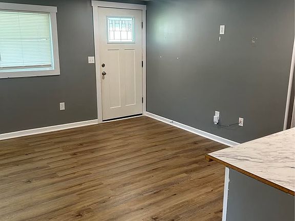 2nd image of 85 Pine Ave