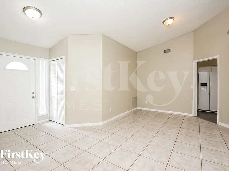 232 Rheine Rd NW — Photo 5