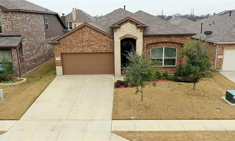 1st image of 15624 Carlton Oaks Dr