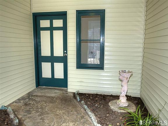 2nd image of 2438 41st Ave