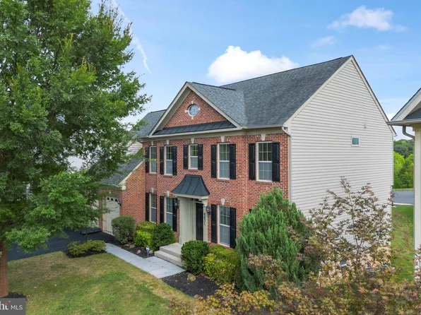 8831 Barn Owl Ct, Gainesville, VA 20155