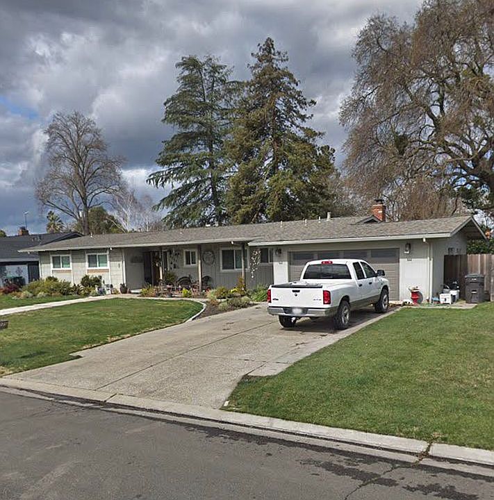 1st image of 2275 W Broadridge Way