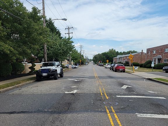 4th image of 4 Bonnie Gellman Ct #A4