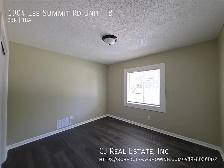 1904 Lee Summit Rd #B — Photo 8