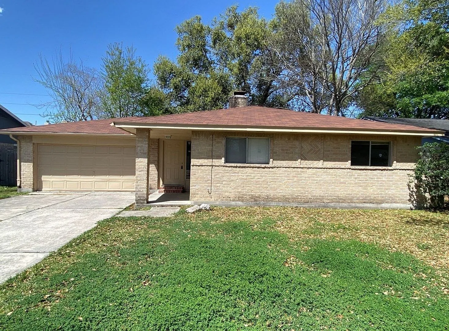 2502 Quiver Ln **Ask About Our No Cash Deposit Option — Photo 1
