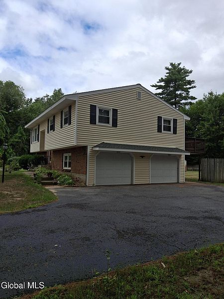 4th image of 3087 Lone Pine Road