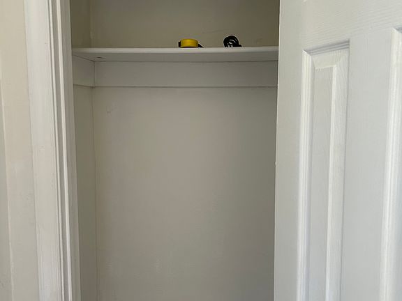 2nd image of 3700 Killam Ave APT B