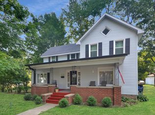 360 White Pigeon St, Constantine, MI 49042