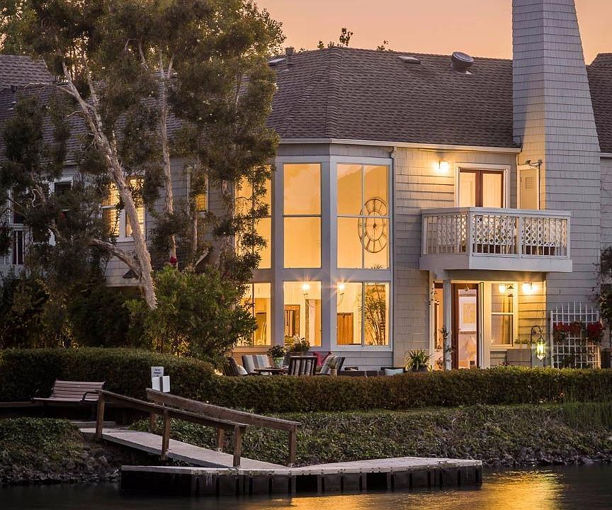 1st image of 207 Mendocino Way