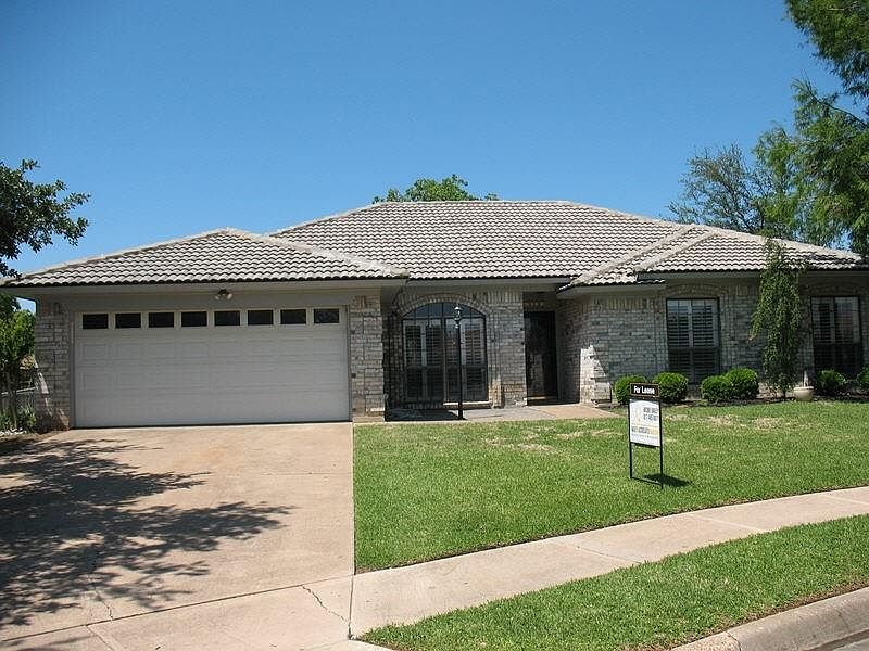 1st image of 313 Shenandoah Ct
