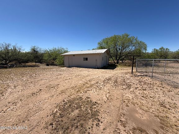 4th image of 83105 E Bartolo Rd