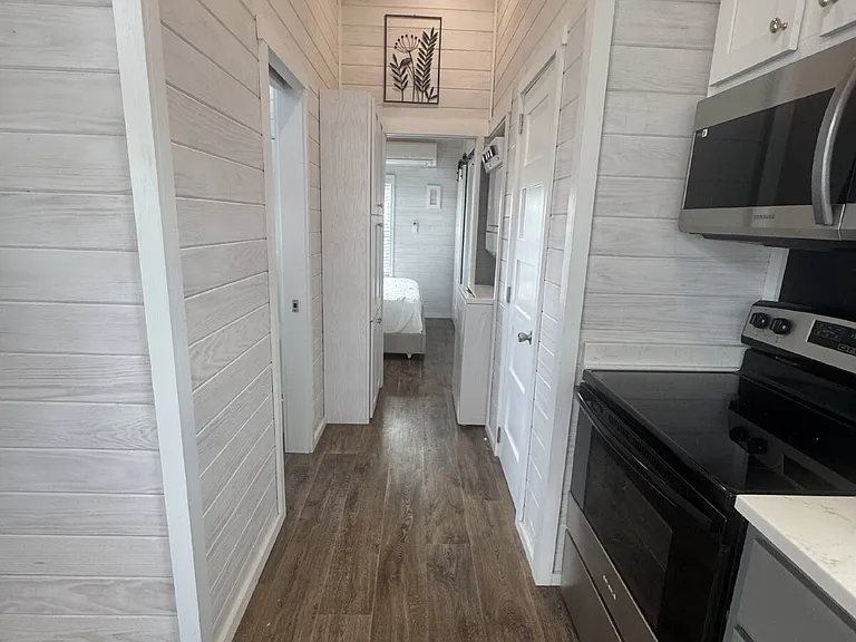 57 Breezy Meadow Ln — Photo 8