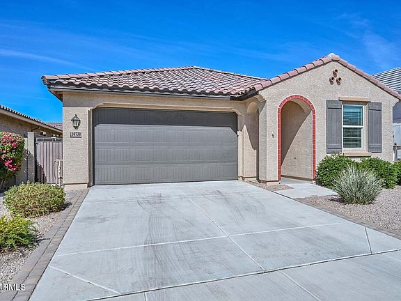 3rd image of 10730 W ESCUDA Drive