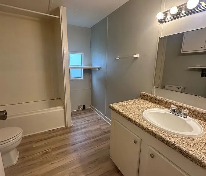 2430 Catherine Lake Rd #3 — Photo 14