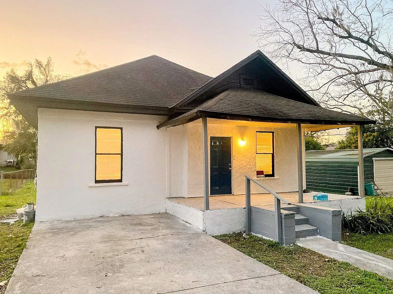 4 bed, 1350 sqft, $1,699 — Photo 1