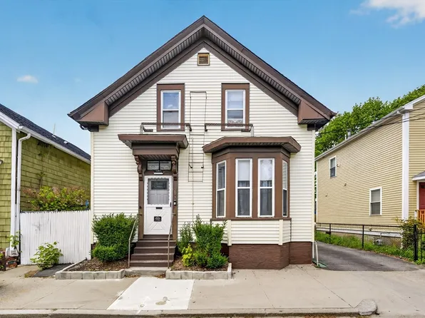 293 Swan St, Providence, RI 02905