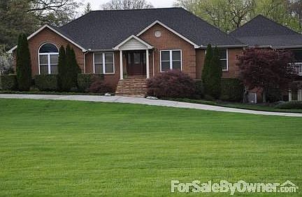 1st image of 1825 E Westwood Dr