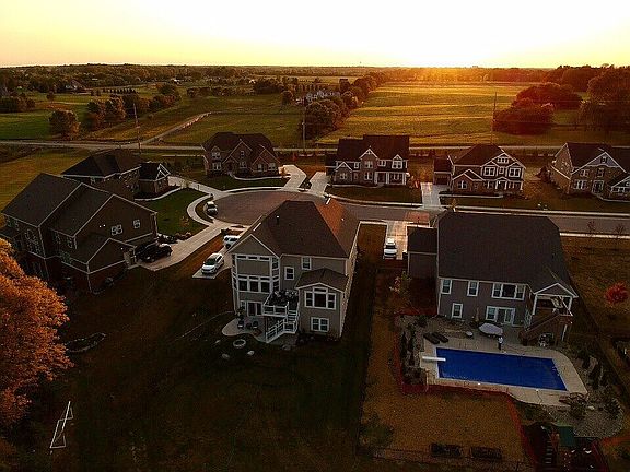 2nd image of 16387 Man O War Ln