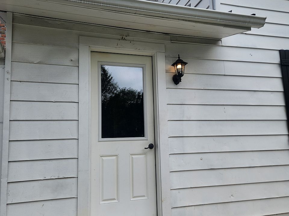 1st image of 144 W Main St APT A