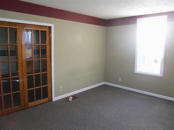 4th image of 8854 S County Road 600 E