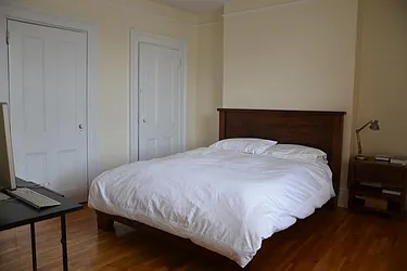 Rented by Jonathan Wachtel, LREB