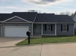 128 Quiet Way, Hurricane, WV 25526