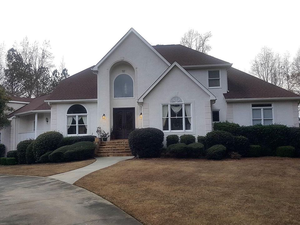 1st image of 130 Victoria Pl