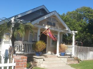 219 9th St, Huntington Beach, CA 92648