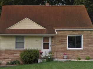 6139 Emmet St, Omaha, NE 68104