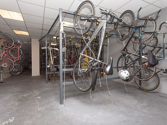 4th image of 1209 Dekalb Ave #226A