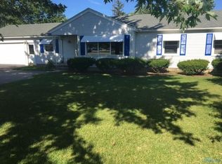 1070 N Williams St, Paulding, OH 45879