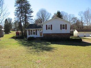 1224 Mizpah Church Rd, Rural Hall, NC 27045