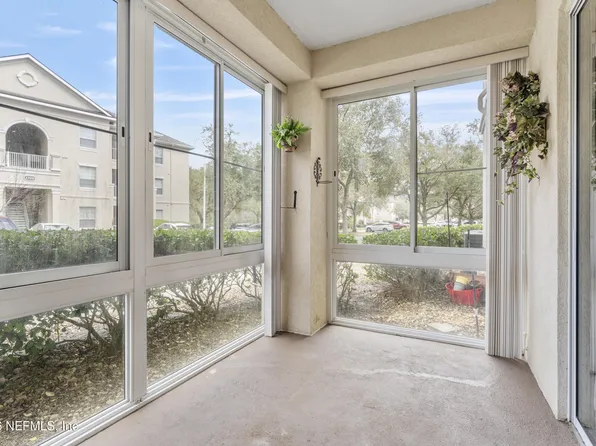 8601 BEACH Boulevard #1002, Jacksonville, FL 32216