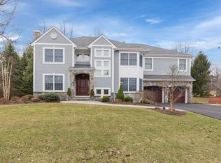 41 Timothy Field Rd, Berkeley Heights, NJ 07922