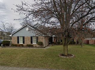 1200 Adamsmoor Dr, Waynesville, OH 45068