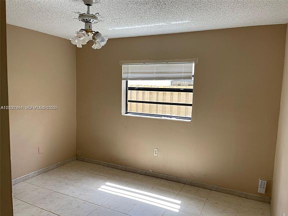 5th image of 1297 SW 151st Ave