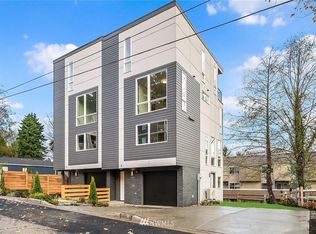 11620 91st Ln NE #1, Kirkland, WA 98034