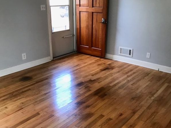 1373 E 4th St, Fremont, NE 68025