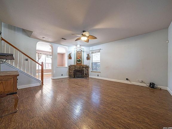 3rd image of 3625 Sumter Glade