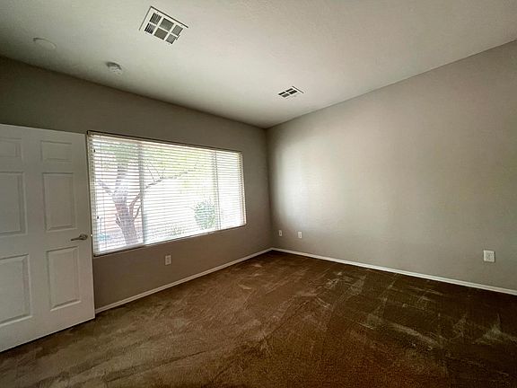 5th image of 2717 Ground Robin Dr