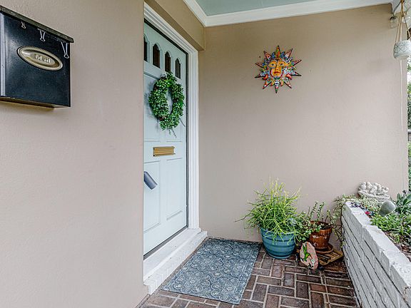 4th image of 4025 Ponce De Leon Ave