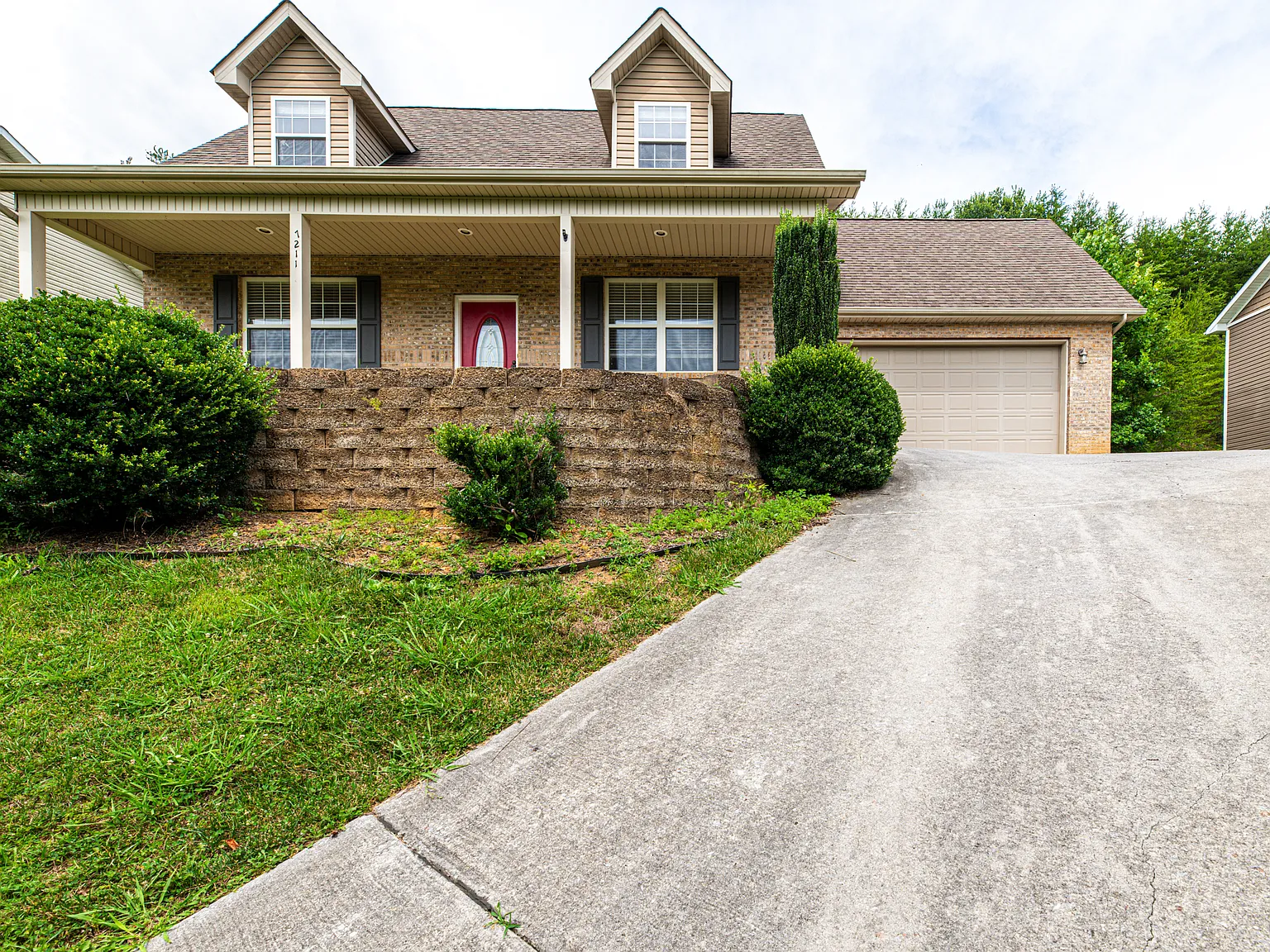 Remagen Lane - 7211 - 1 — Photo 1