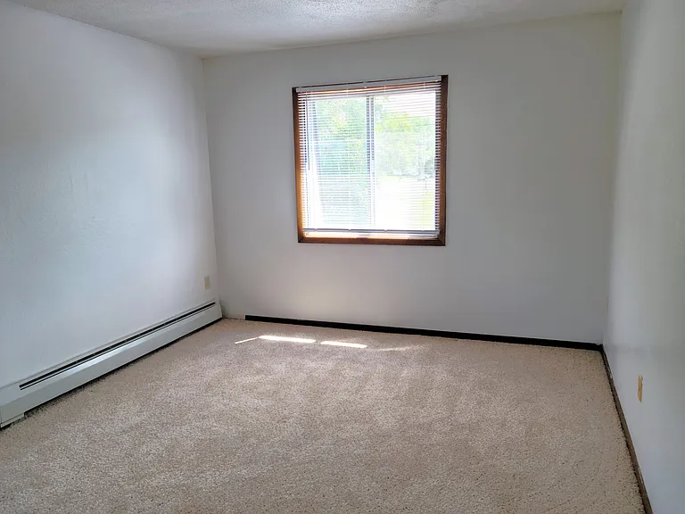 415 & 417 S Wasson Ln — Photo 13