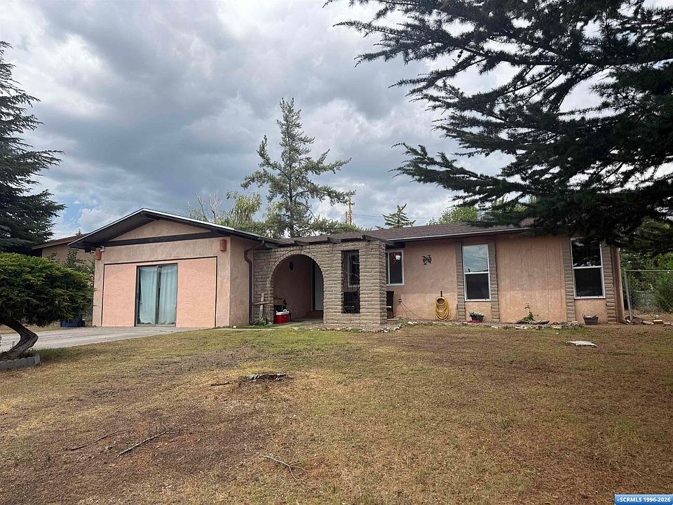 1st image of 2404 Swarthmore Dr