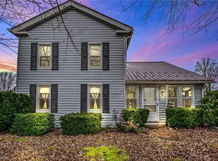 258 E Main Rd, Conneaut, OH 44030